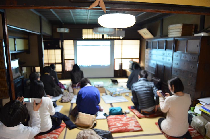 菱六 講座が開かれた和室